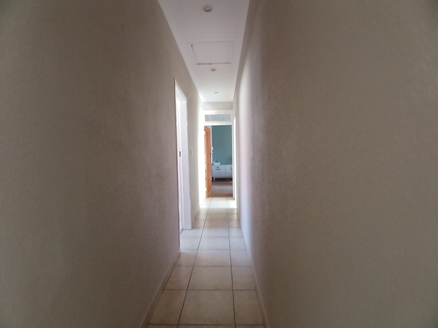 3 Bedroom Property for Sale in Helikonpark Gauteng