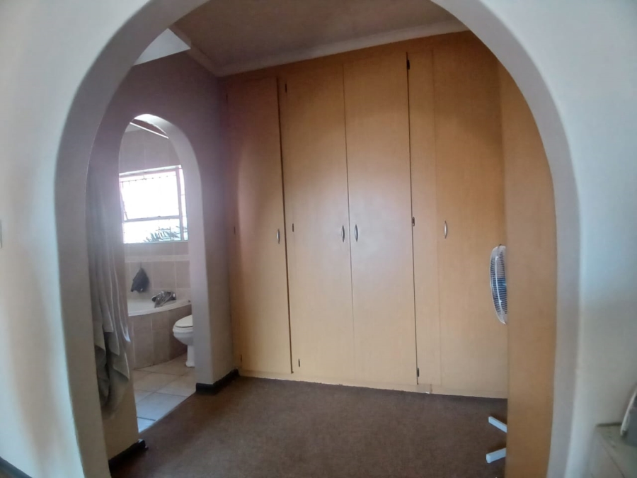 3 Bedroom Property for Sale in Helikonpark Gauteng