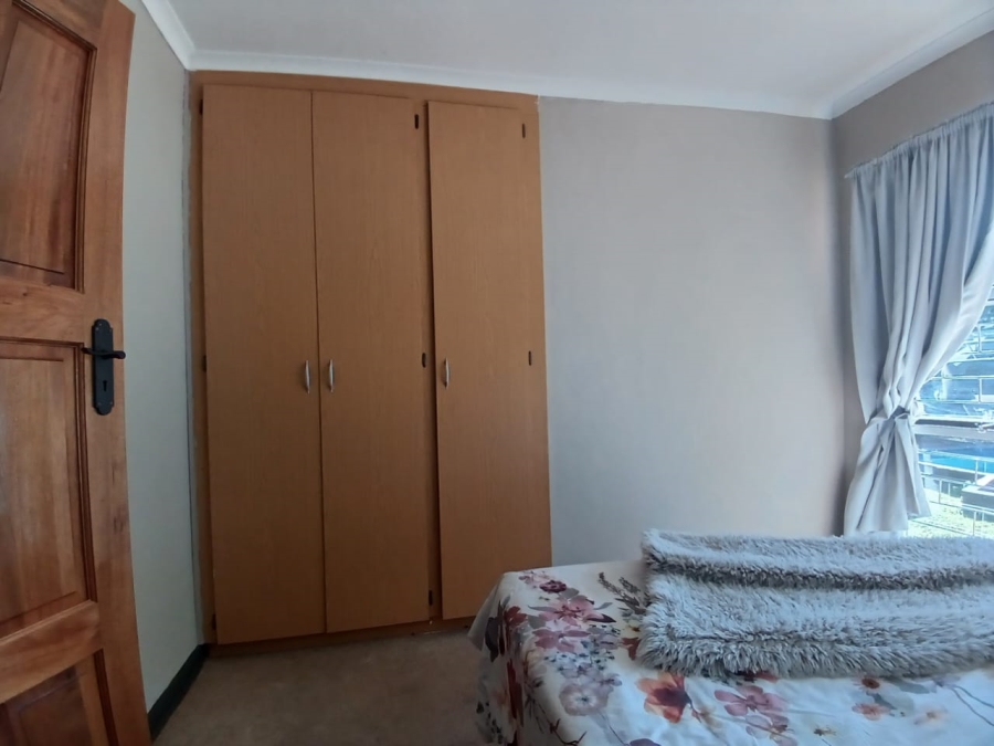 3 Bedroom Property for Sale in Helikonpark Gauteng