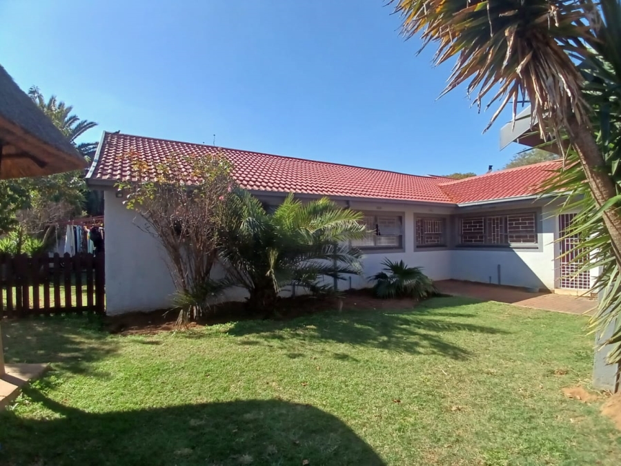 3 Bedroom Property for Sale in Helikonpark Gauteng