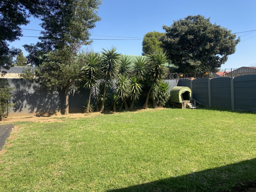 3 Bedroom Property for Sale in Tulisa Park Gauteng