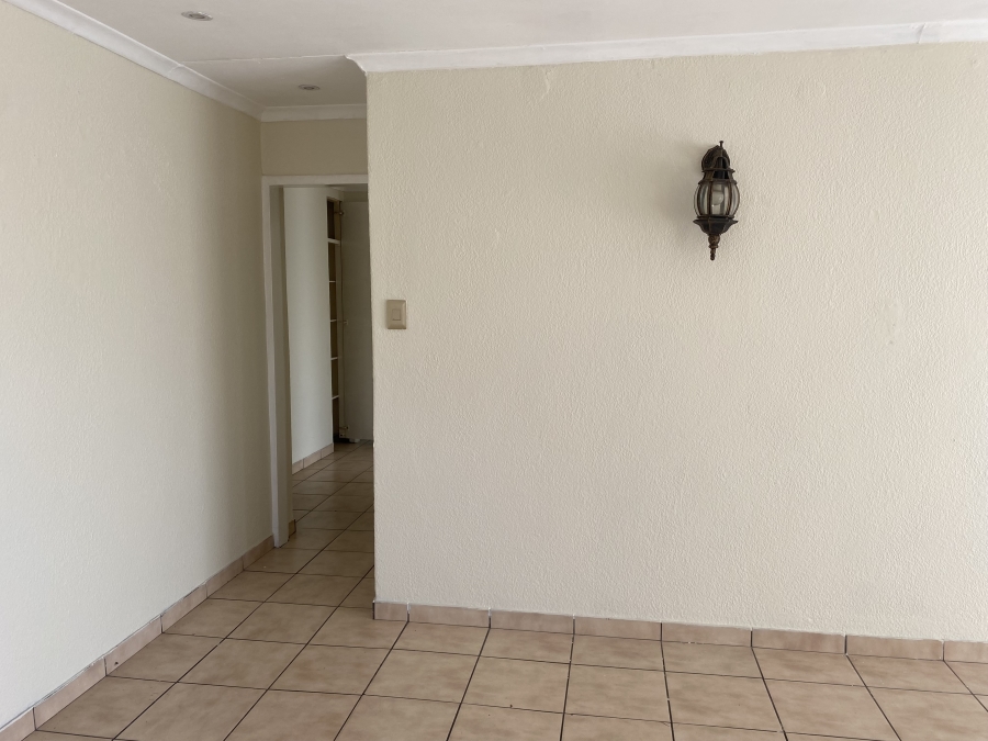 3 Bedroom Property for Sale in Tulisa Park Gauteng