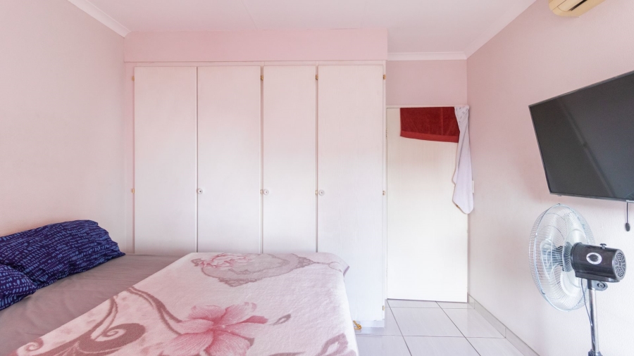 To Let 3 Bedroom Property for Rent in Elspark Gauteng