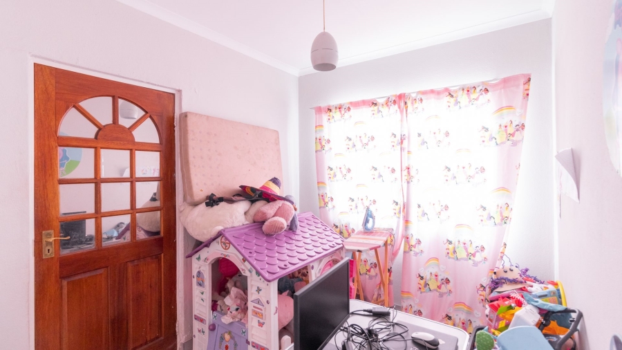 To Let 3 Bedroom Property for Rent in Elspark Gauteng