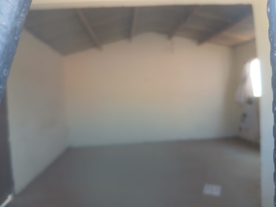 1 Bedroom Property for Sale in Mohlakeng Gauteng