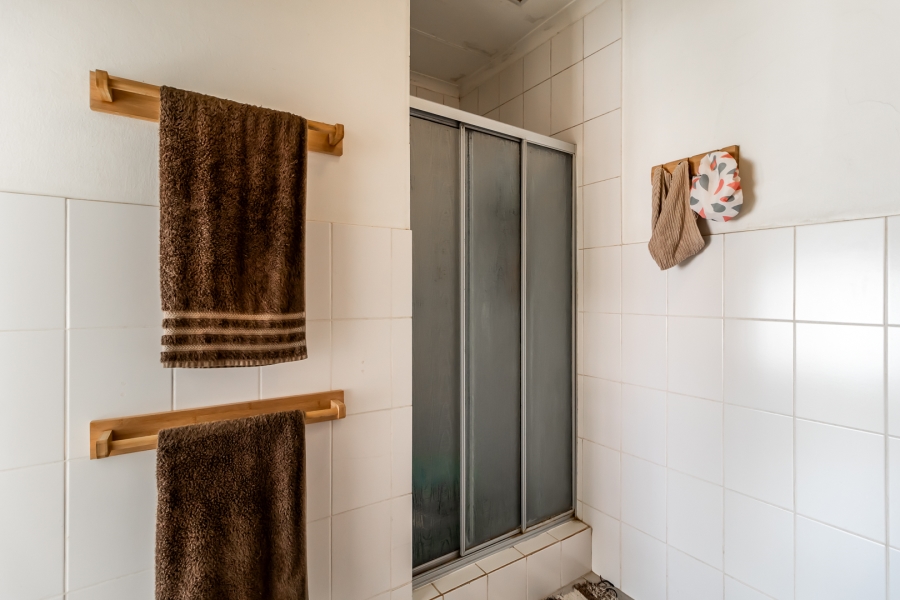 To Let 3 Bedroom Property for Rent in Waverley Gauteng