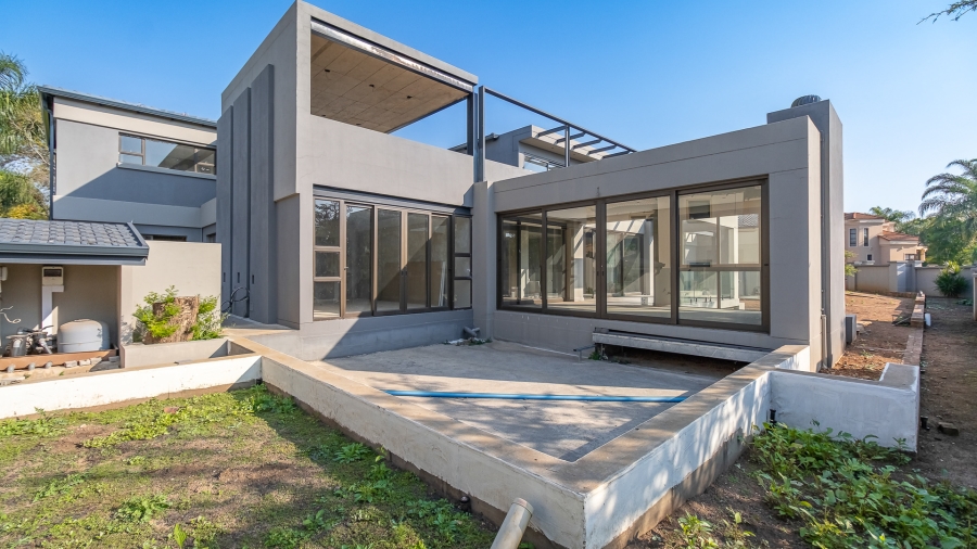 7 Bedroom Property for Sale in Midstream Estate Gauteng