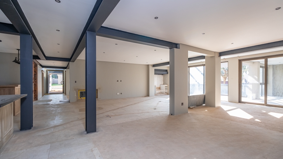 7 Bedroom Property for Sale in Midstream Estate Gauteng