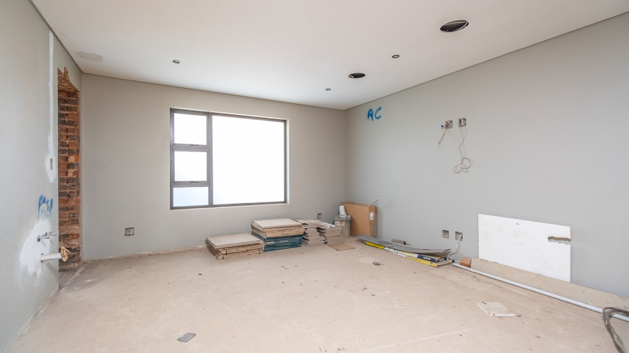 7 Bedroom Property for Sale in Midstream Estate Gauteng