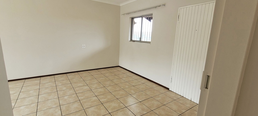 2 Bedroom Property for Sale in Bordeaux Gauteng