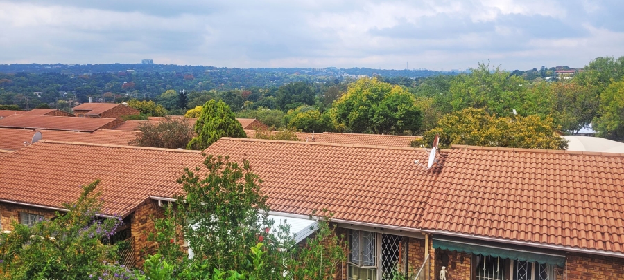 2 Bedroom Property for Sale in Bordeaux Gauteng