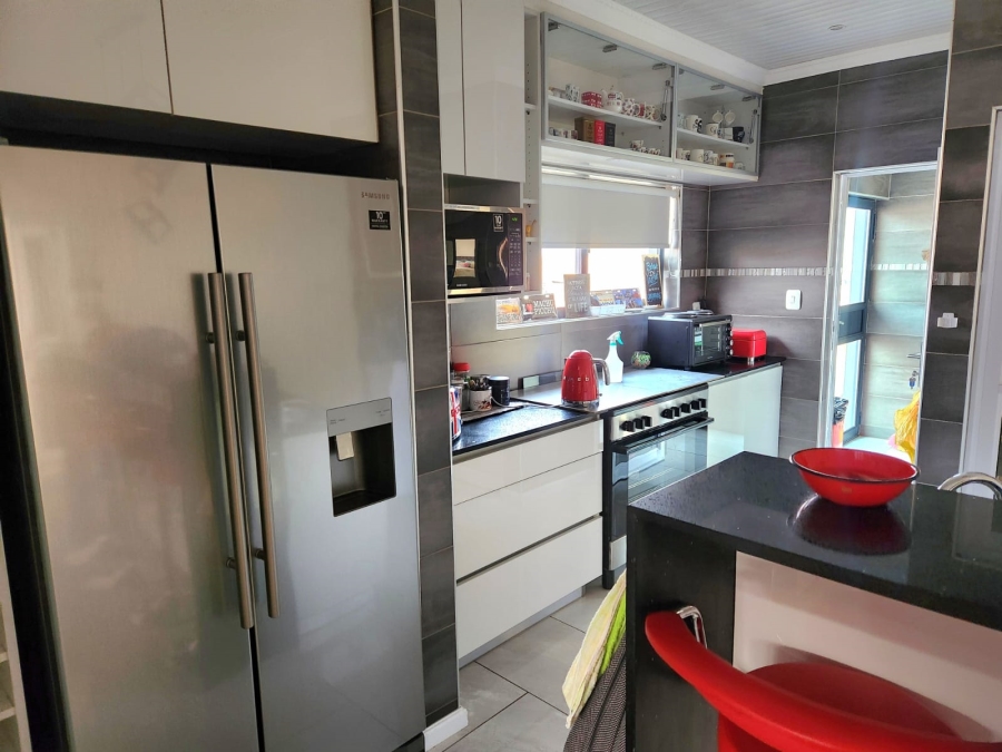 3 Bedroom Property for Sale in Summer Place Estate Gauteng