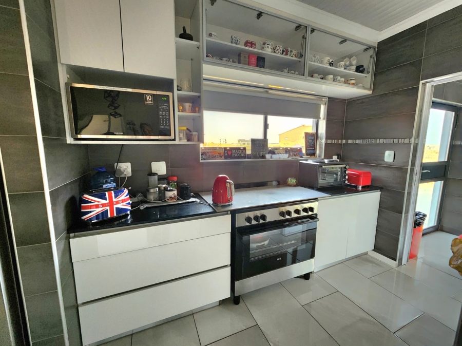 3 Bedroom Property for Sale in Summer Place Estate Gauteng