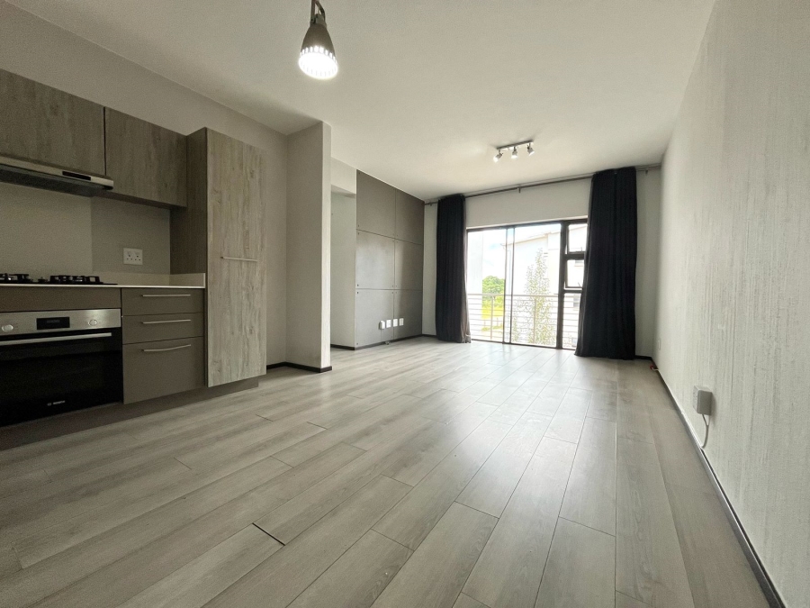 To Let 2 Bedroom Property for Rent in Broadacres Gauteng