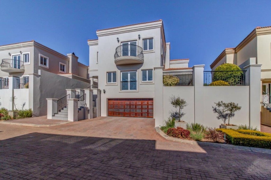 To Let 3 Bedroom Property for Rent in Hyde Park Gauteng