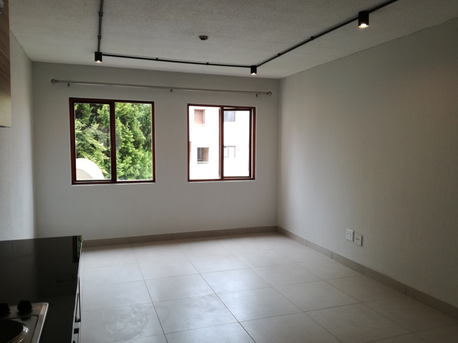 1 Bedroom Property for Sale in Weltevreden Park Gauteng