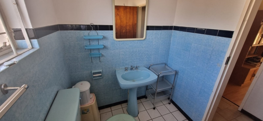 5 Bedroom Property for Sale in Kilner Park Gauteng