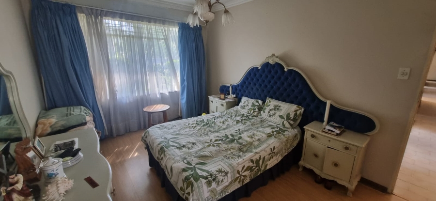 5 Bedroom Property for Sale in Kilner Park Gauteng
