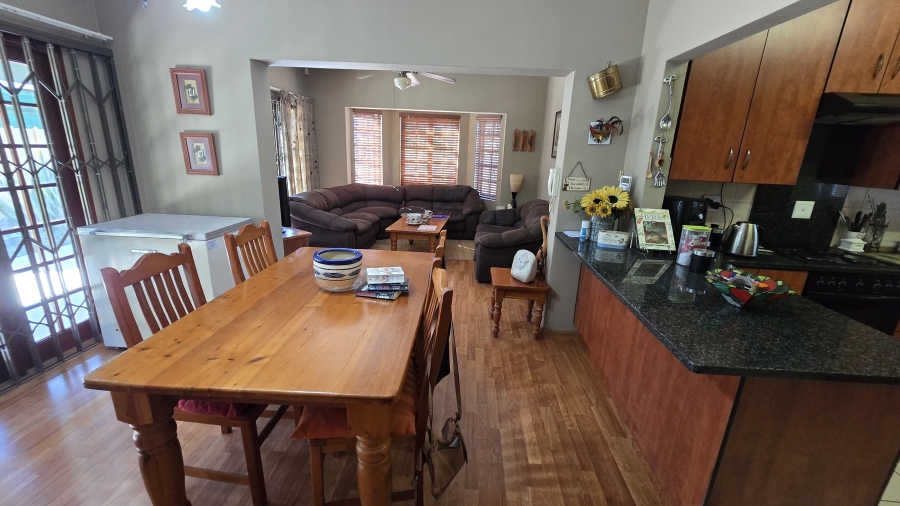 2 Bedroom Property for Sale in Weltevreden Park Gauteng