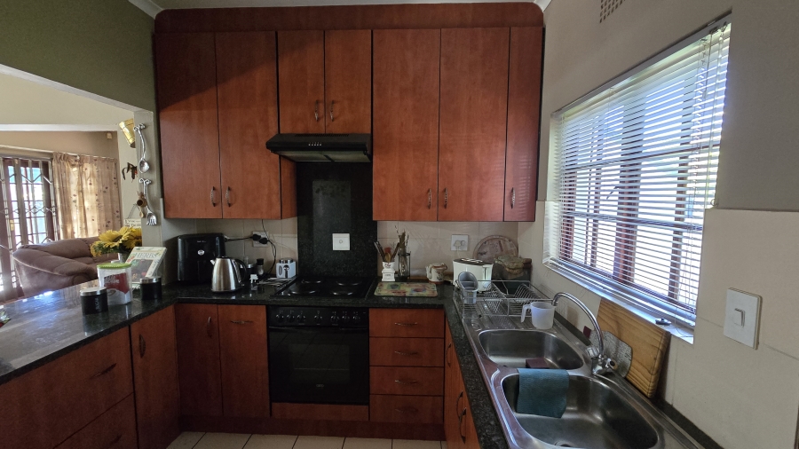 2 Bedroom Property for Sale in Weltevreden Park Gauteng