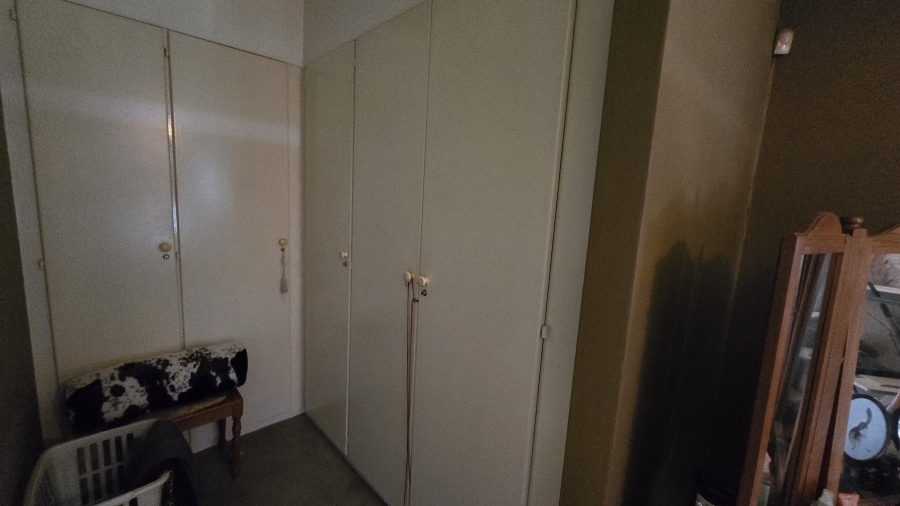 2 Bedroom Property for Sale in Weltevreden Park Gauteng