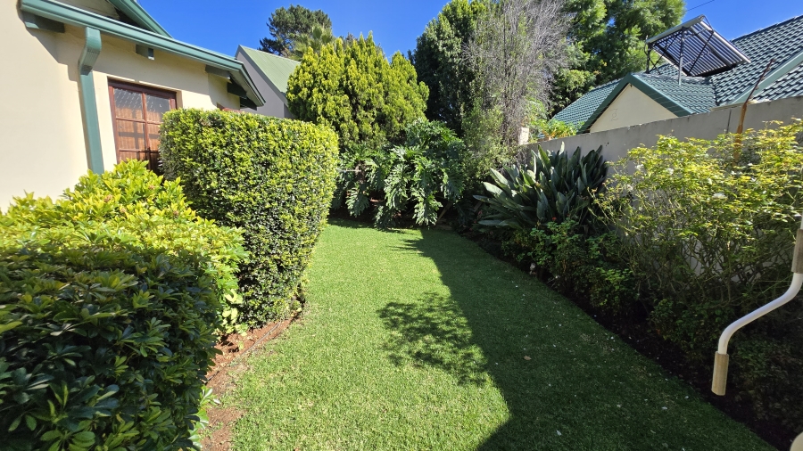 2 Bedroom Property for Sale in Weltevreden Park Gauteng