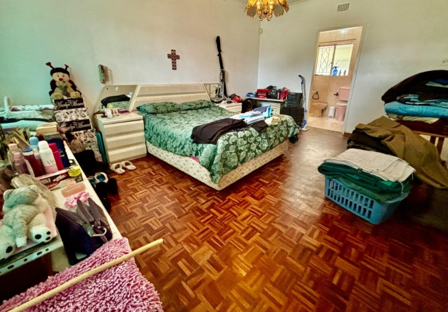 4 Bedroom Property for Sale in Tulisa Park Gauteng