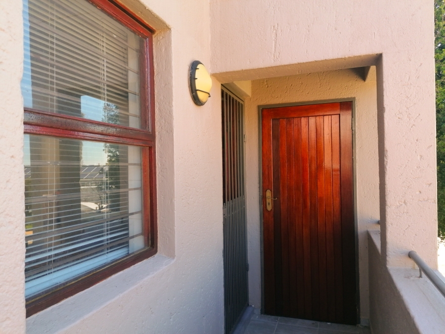 2 Bedroom Property for Sale in Boskruin Gauteng