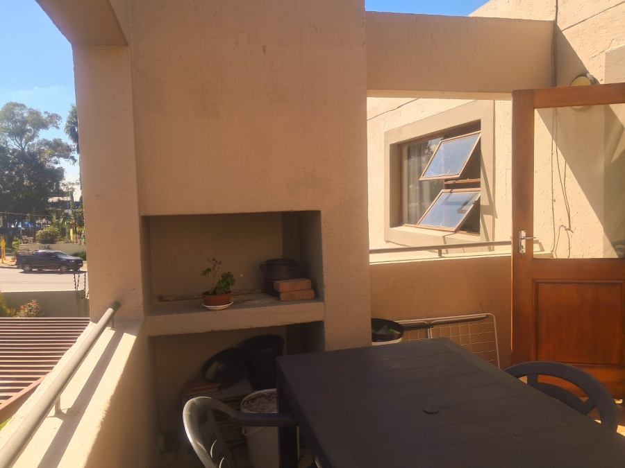 2 Bedroom Property for Sale in Boskruin Gauteng