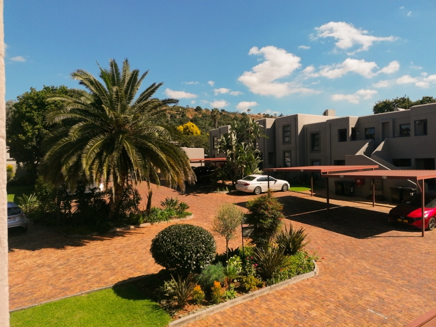 2 Bedroom Property for Sale in Boskruin Gauteng