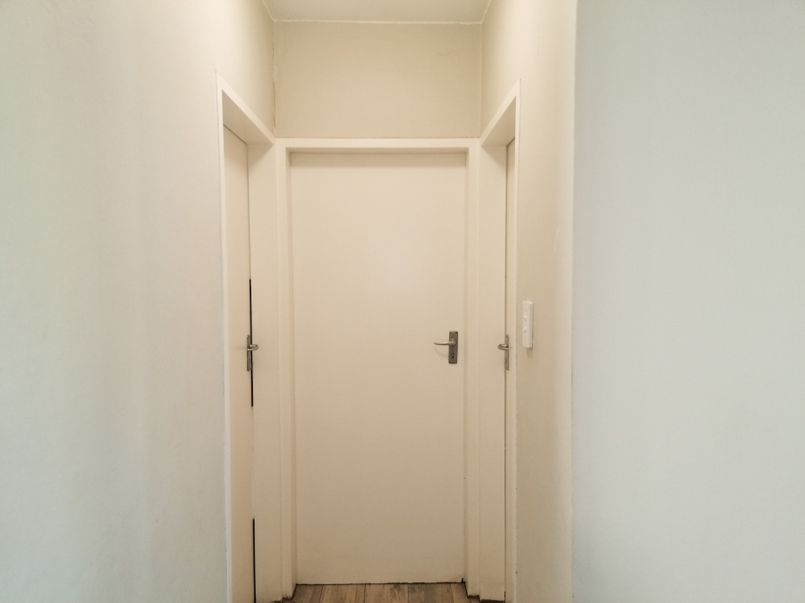 2 Bedroom Property for Sale in Boskruin Gauteng