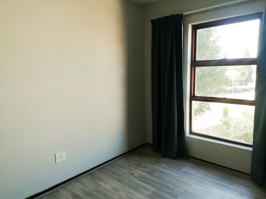 2 Bedroom Property for Sale in Boskruin Gauteng
