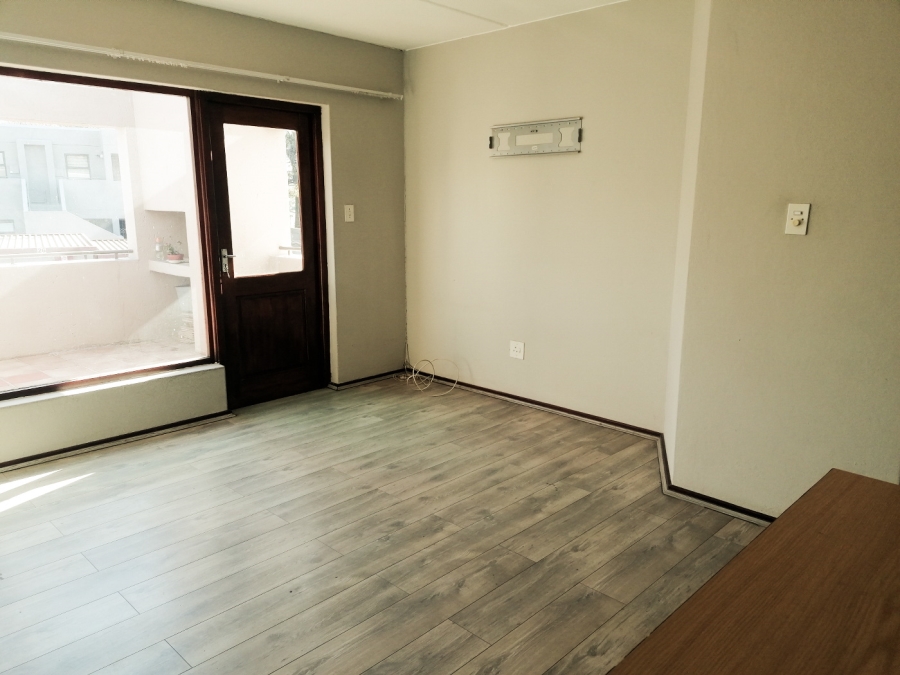 2 Bedroom Property for Sale in Boskruin Gauteng