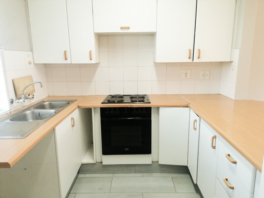 2 Bedroom Property for Sale in Boskruin Gauteng