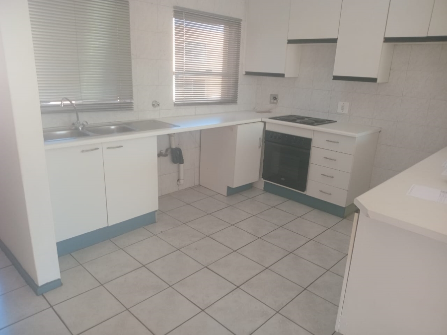 2 Bedroom Property for Sale in Randhart Gauteng