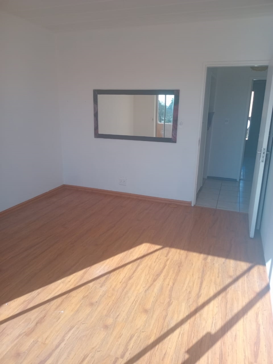 2 Bedroom Property for Sale in Randhart Gauteng