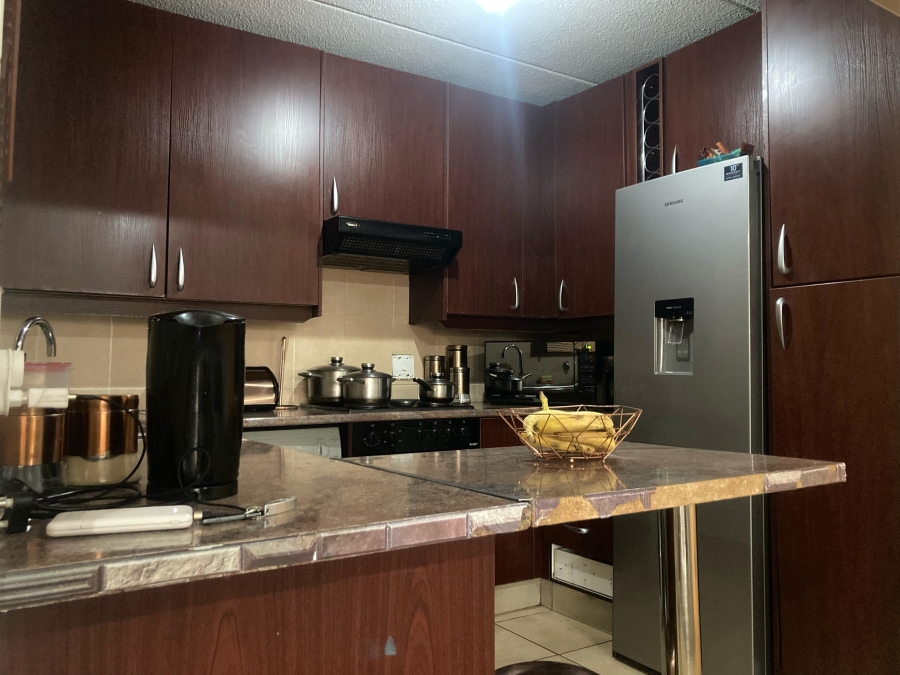 3 Bedroom Property for Sale in Ormonde Gauteng