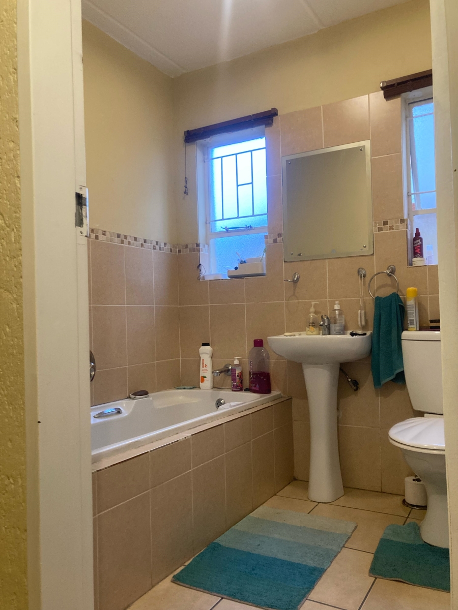 3 Bedroom Property for Sale in Ormonde Gauteng