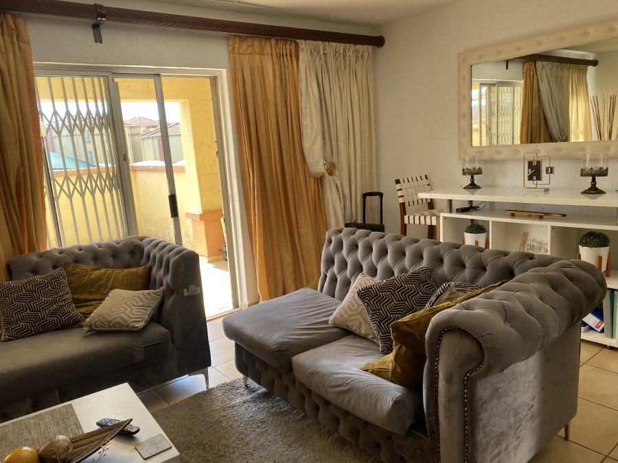 3 Bedroom Property for Sale in Ormonde Gauteng