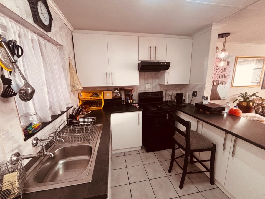 3 Bedroom Property for Sale in Krugersdorp North Gauteng