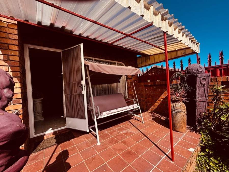 3 Bedroom Property for Sale in Krugersdorp North Gauteng