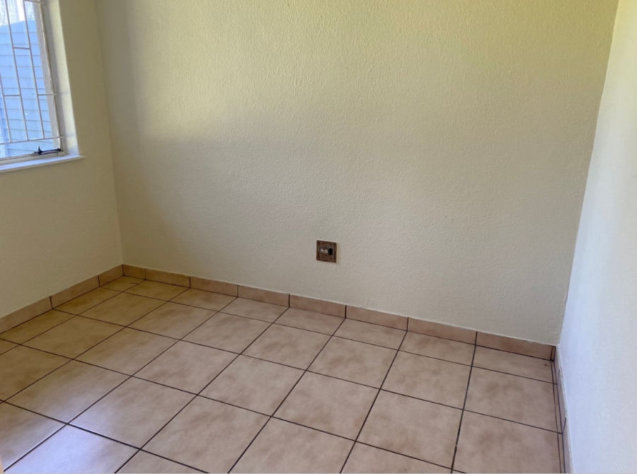 3 Bedroom Property for Sale in Tulisa Park Gauteng