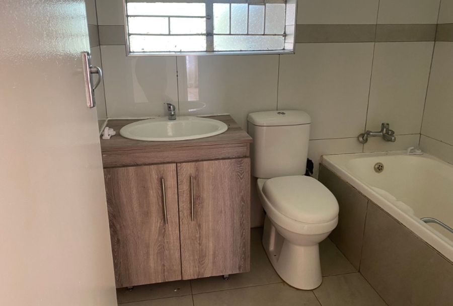 3 Bedroom Property for Sale in Tulisa Park Gauteng