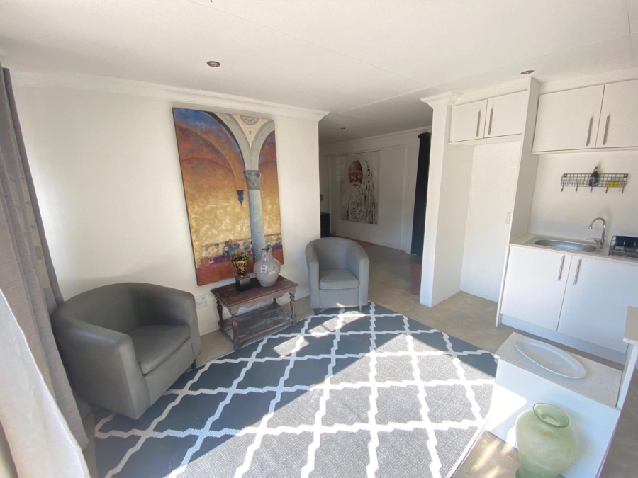 To Let 3 Bedroom Property for Rent in Faerie Glen Gauteng