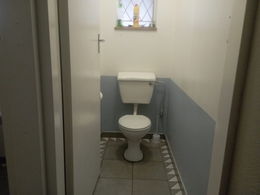 To Let 3 Bedroom Property for Rent in Lambton Gauteng