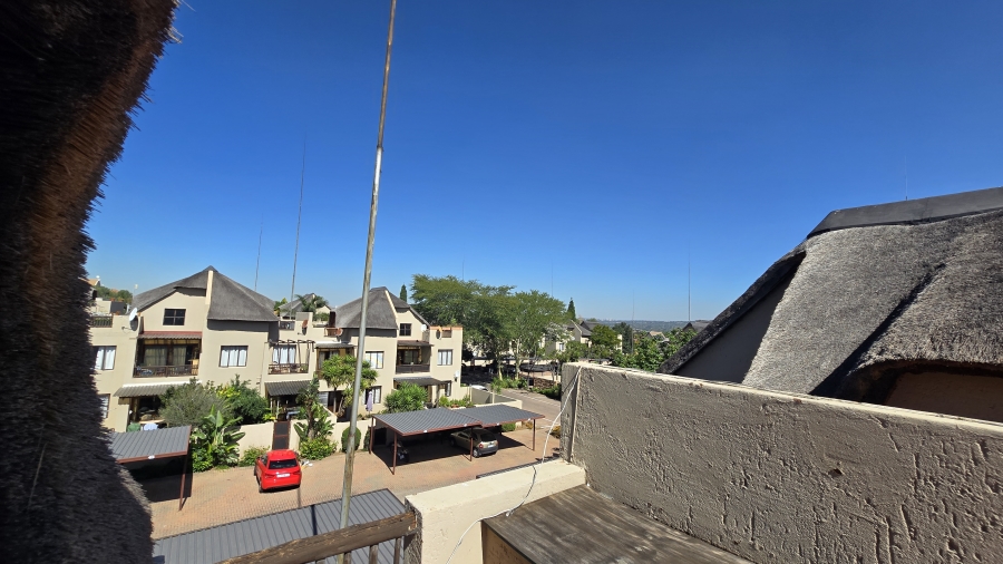 1 Bedroom Property for Sale in Sunninghill Gauteng