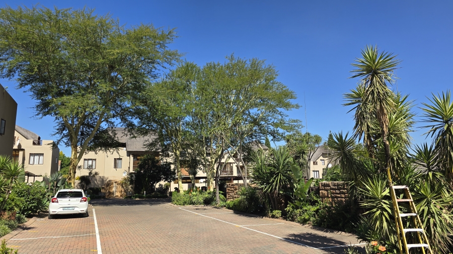 1 Bedroom Property for Sale in Sunninghill Gauteng