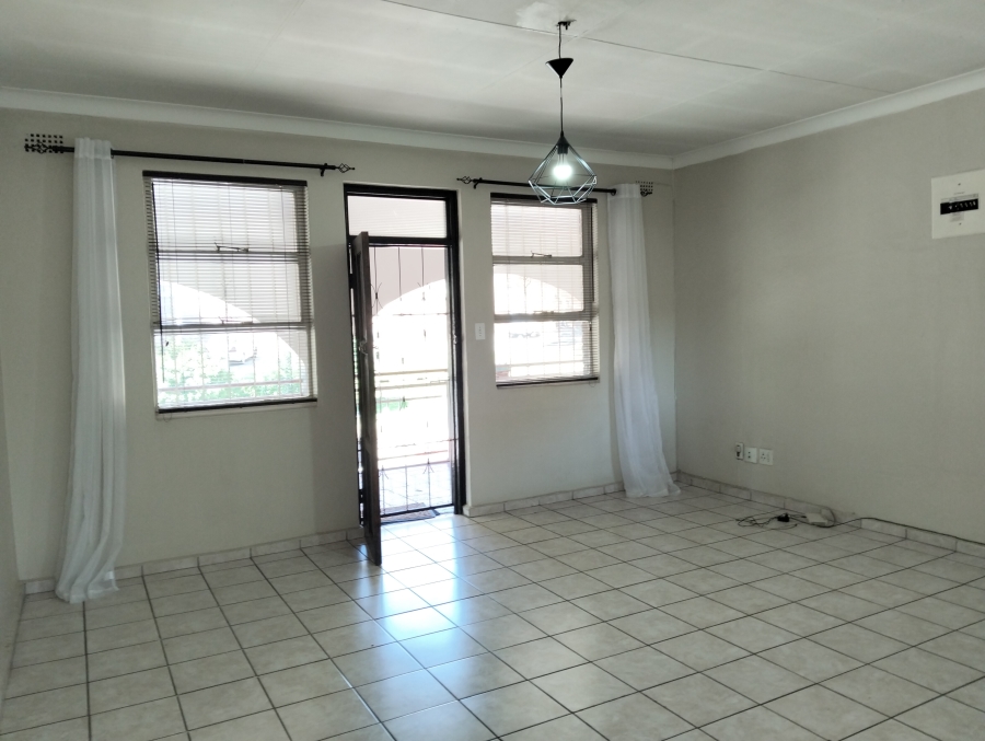 To Let 1 Bedroom Property for Rent in Albertville Gauteng