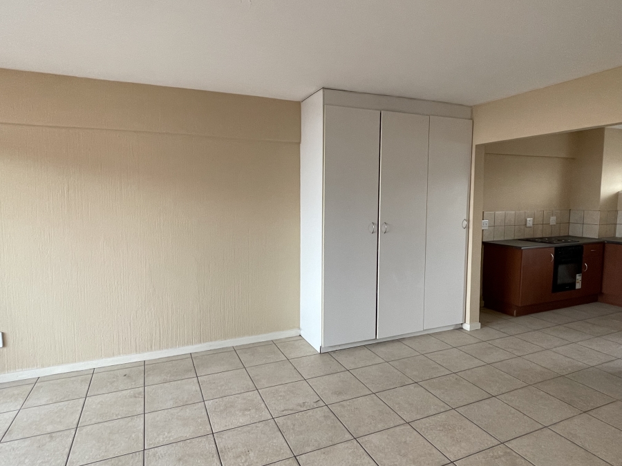 1 Bedroom Property for Sale in Sunnyside Gauteng