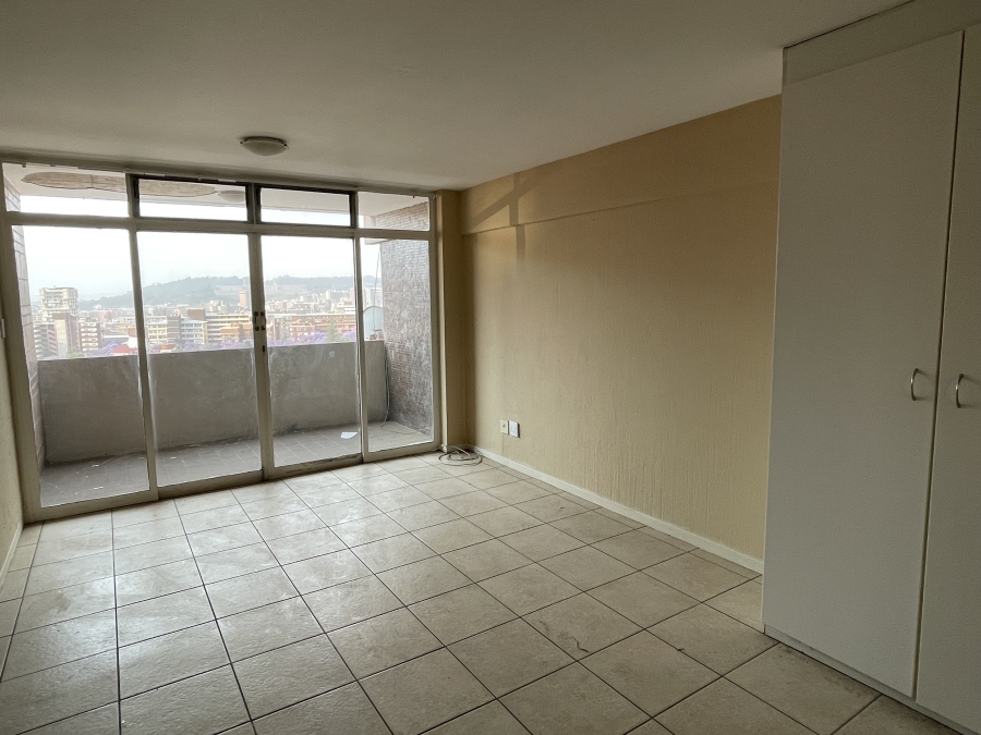 1 Bedroom Property for Sale in Sunnyside Gauteng